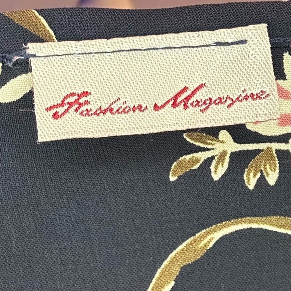 Blouses/flannels/button downs-2 for $15 or 3 for $20 (Mix & Match) - Picture 4 of 4